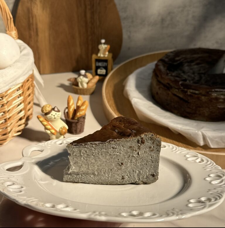 Black Sesame Basque Cheesecake
